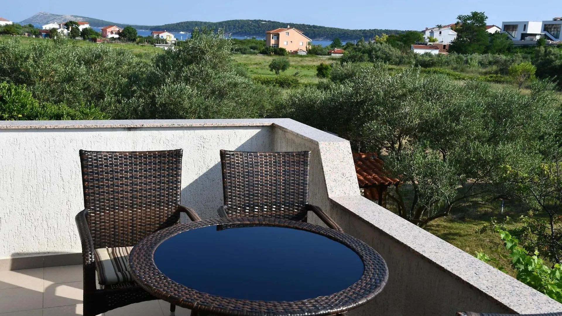 Apartments With A Parking Space Banjol, Rab - 23240 Rab Town 0*,